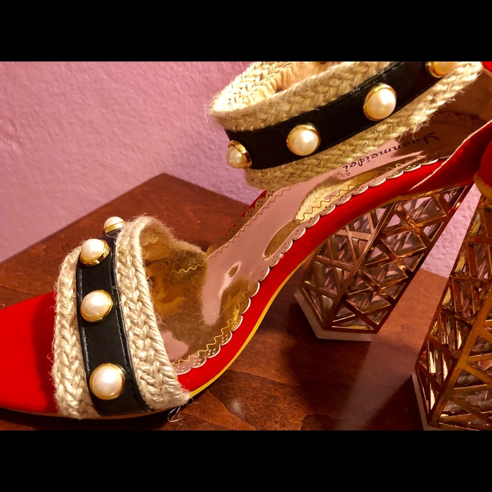 Shoes - Picture 5 of 5